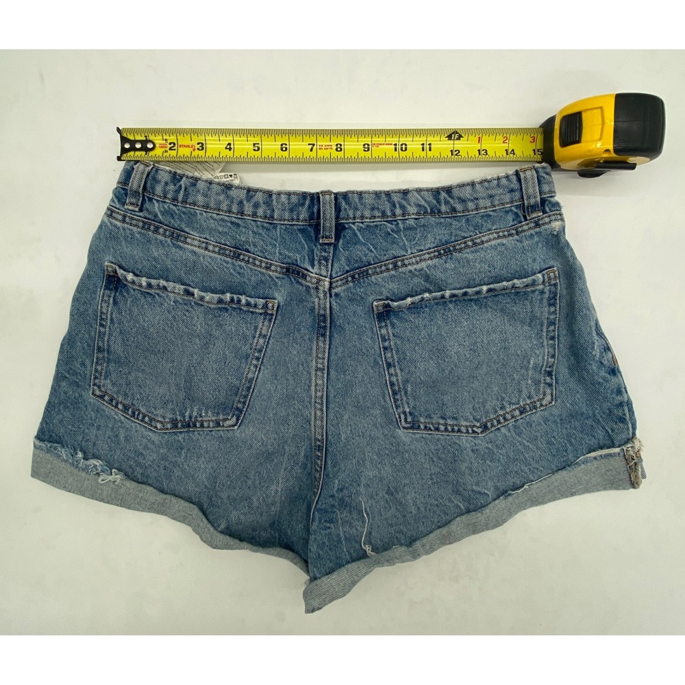 Zara‎ Womens High Rise Distressed Denim Shorts Medium Wash Button Fly Size 12 - Picture 5 of 9